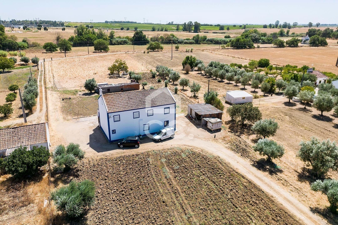 Quinta T4 para Venda em Malagueira e Horta das Figueiras Foto 1