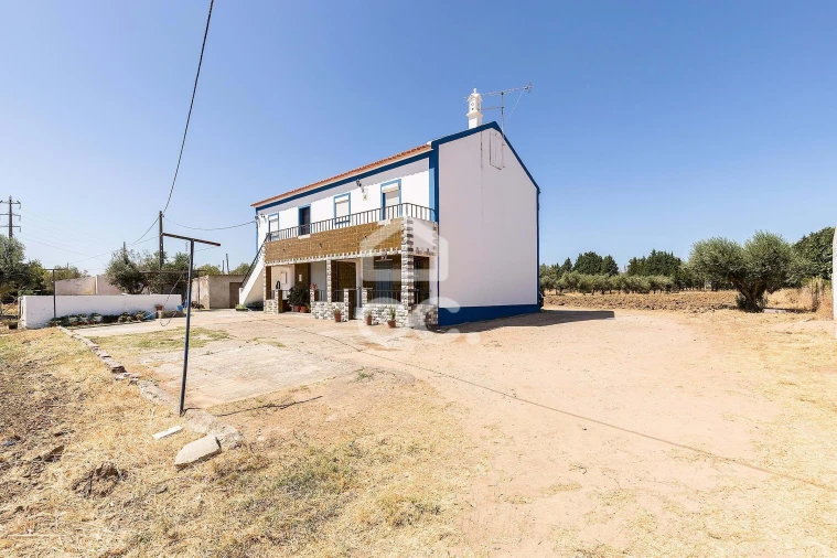 Quinta T4 para Venda em Malagueira e Horta das Figueiras Foto 23