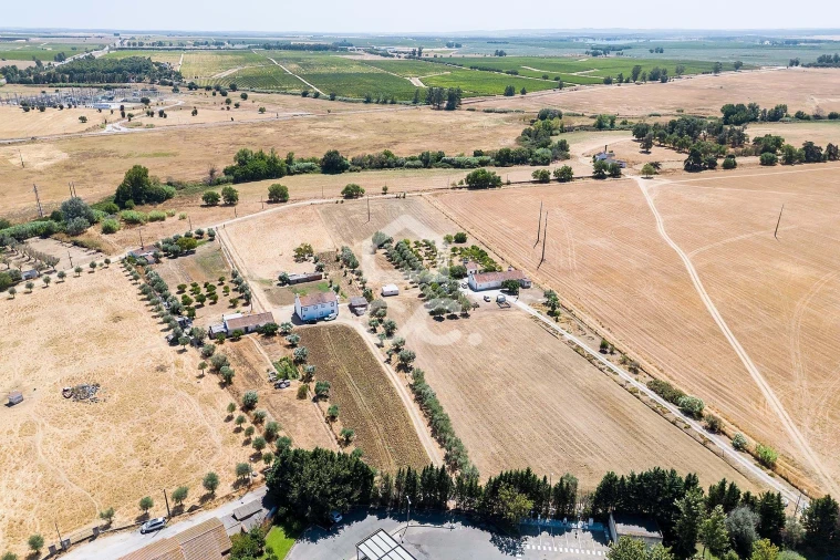 Quinta T4 para Venda em Malagueira e Horta das Figueiras Foto 63