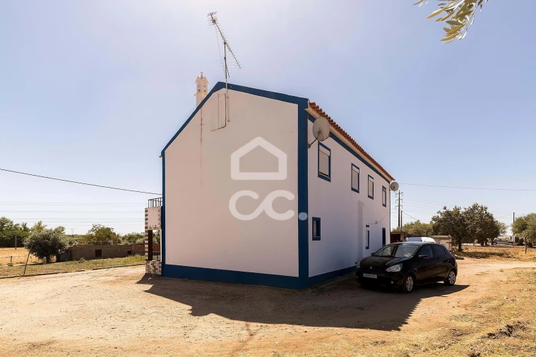 Quinta T4 para Venda em Malagueira e Horta das Figueiras Foto 22