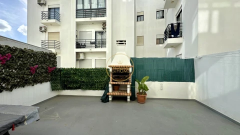 Apartamento T2 para Venda em Loule (São Clemente)