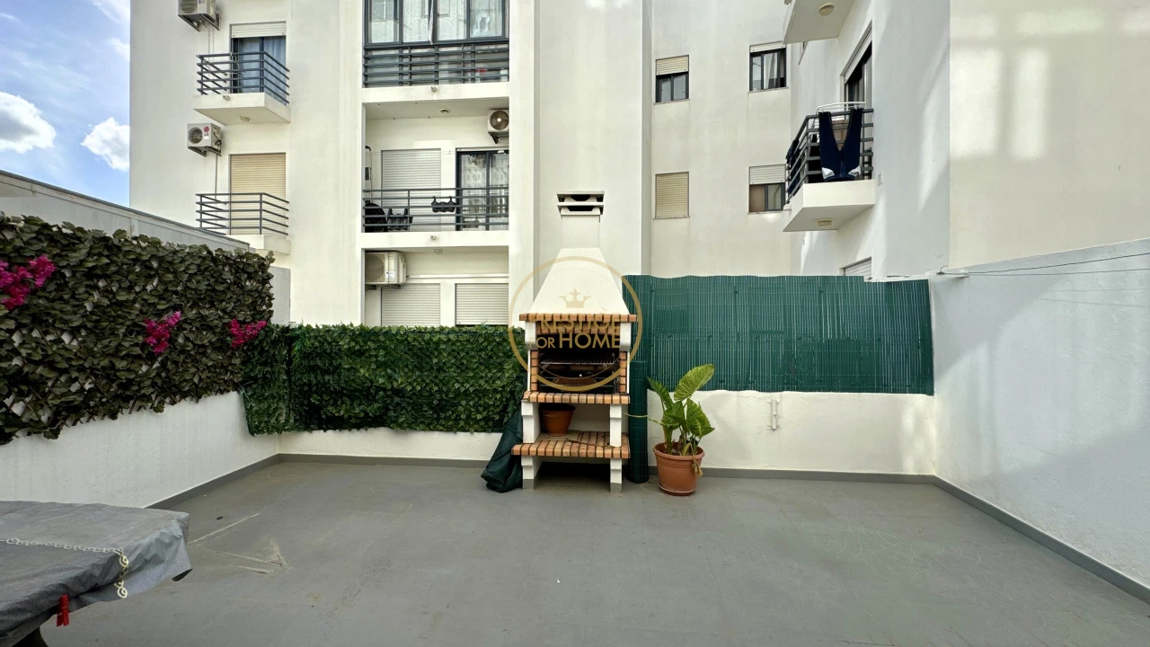 Apartamento T2 para Venda em Loule (São Clemente) Foto 5