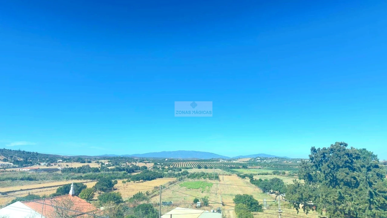 Terreno para Venda em Odiaxere Foto 1
