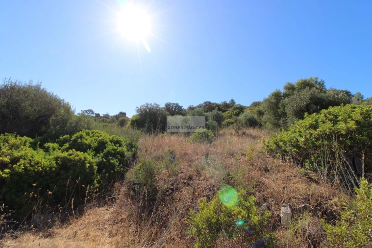 Terreno para Venda em Odiaxere Foto 2