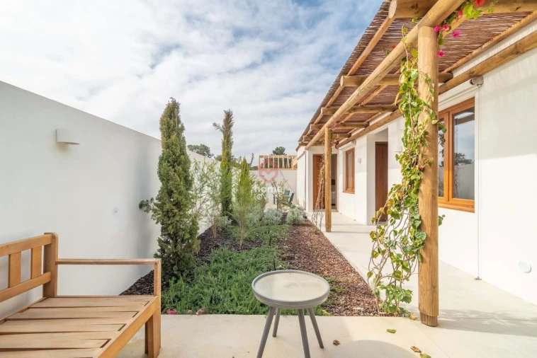 Apartamento T4 para Venda em Carvalhal Foto 4