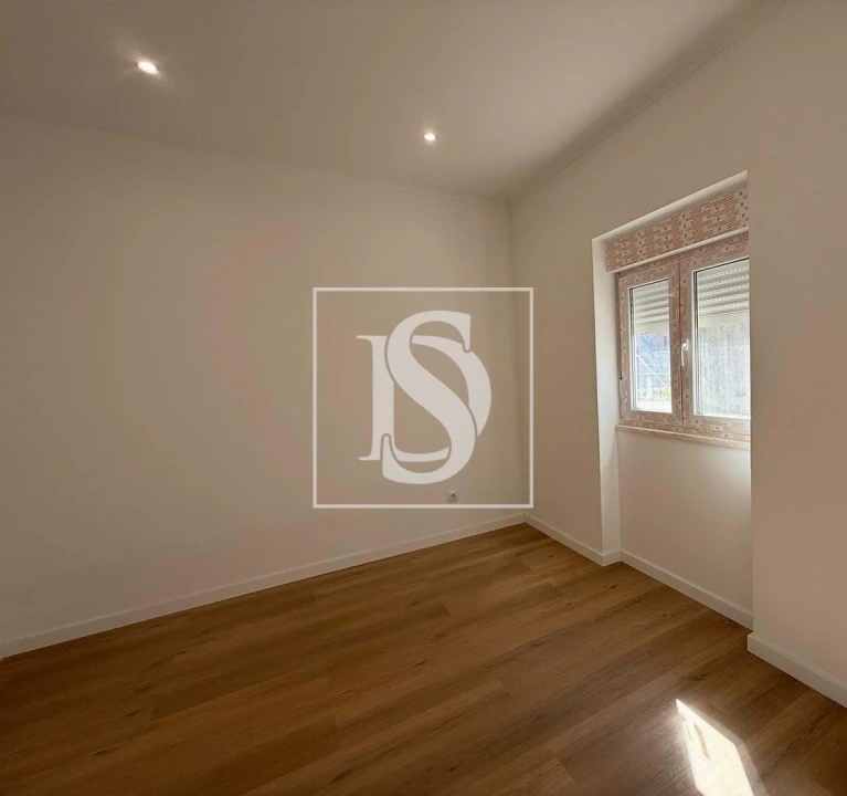 Moradia T2 para Arrendamento em Marvila, Ribeira Santarém, São Salvador, São Nicolau Foto 6