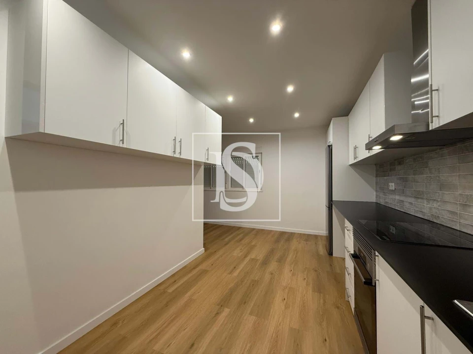 Moradia T2 para Arrendamento em Marvila, Ribeira Santarém, São Salvador, São Nicolau Foto 8