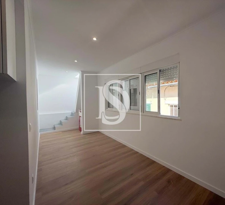 Moradia T2 para Arrendamento em Marvila, Ribeira Santarém, São Salvador, São Nicolau Foto 2