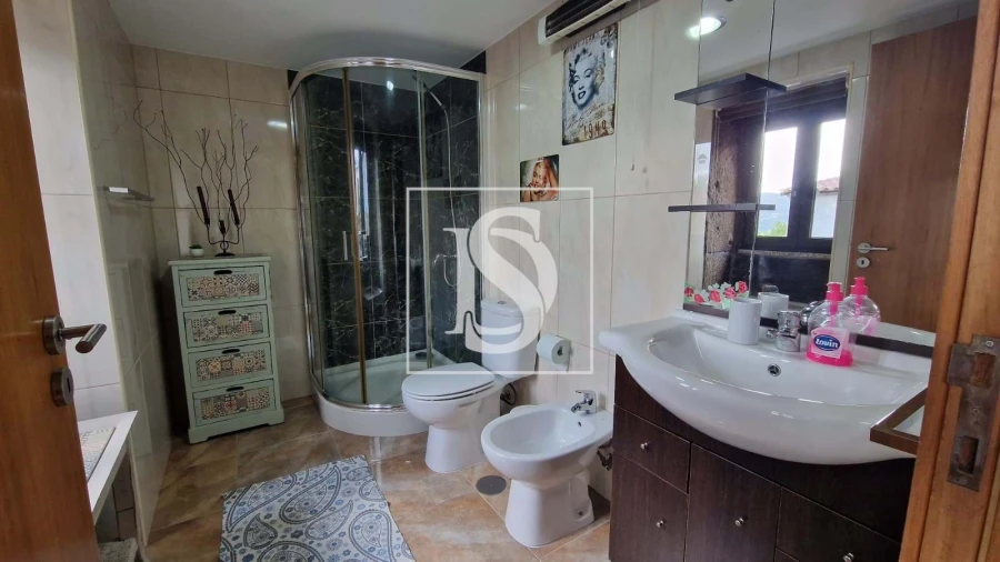 Moradia T2 para Venda em Salamonde Foto 35