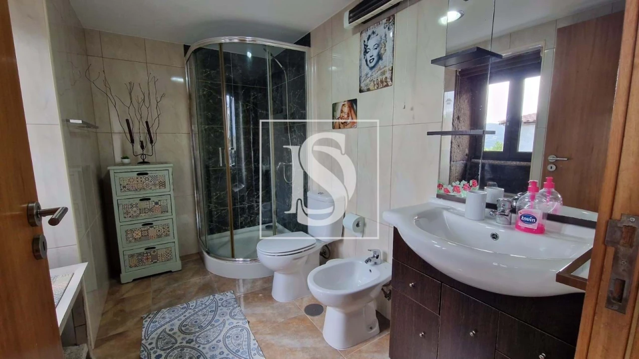 Moradia T2 para Venda em Salamonde Foto 35