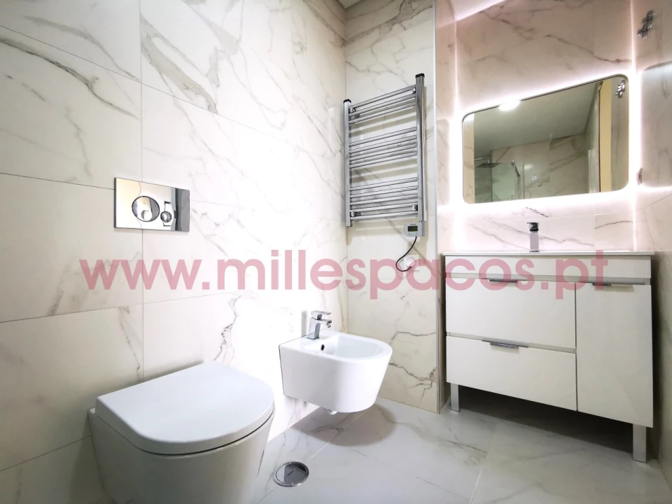 Apartamento T4 para Venda em Montijo e Afonsoeiro Foto 25