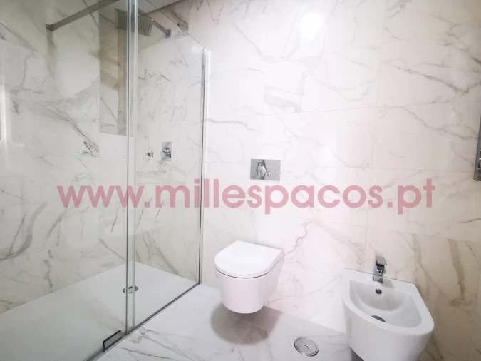 Apartamento T4 para Venda em Montijo e Afonsoeiro Foto 23