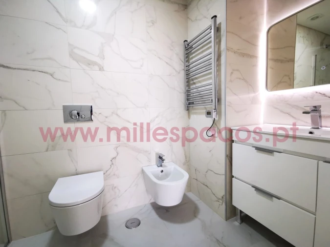 Apartamento T4 para Venda em Montijo e Afonsoeiro Foto 24