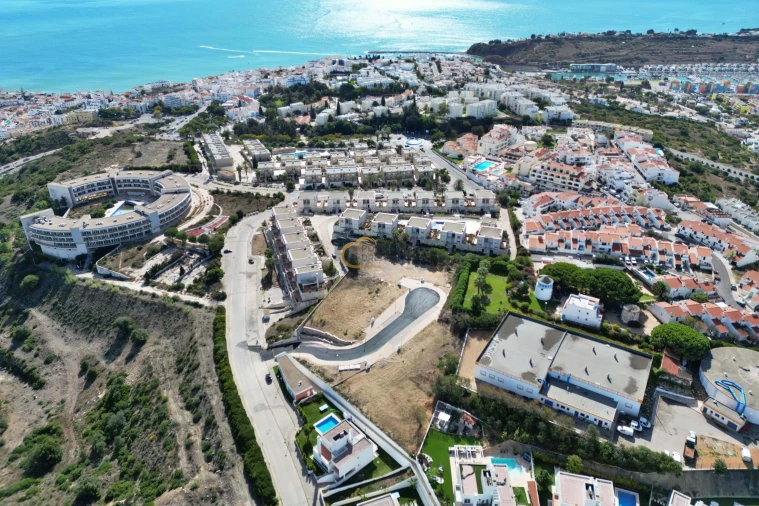Terreno para Venda em Albufeira e Olhos de Água Foto 7