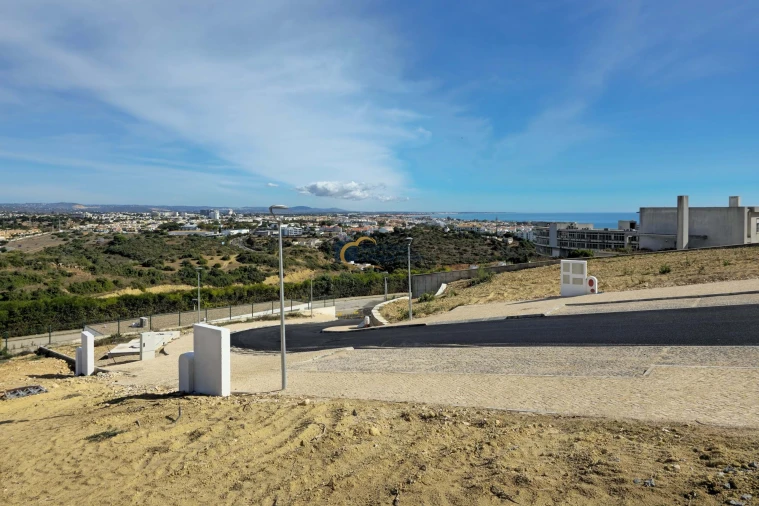 Terreno para Venda em Albufeira e Olhos de Água Foto 2