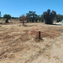 Terreno para Venda em Albufeira e Olhos de Água