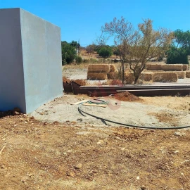 Terreno para Venda em Albufeira e Olhos de Água