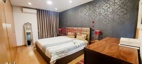 Apartamento T5 para Venda em Viseu