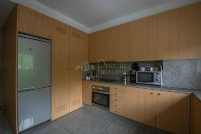 Apartamento T2 para Arrendamento em Azurem