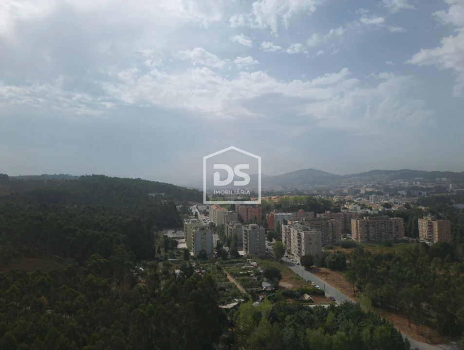 Terreno para Venda em Valongo Foto 3