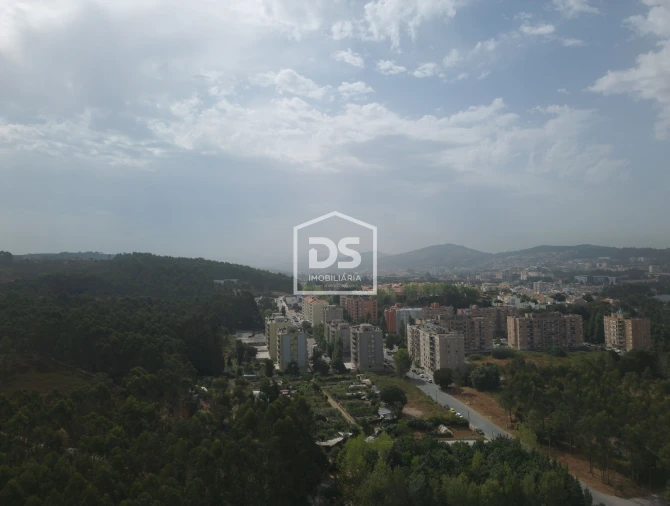 Terreno para Venda em Valongo Foto 3