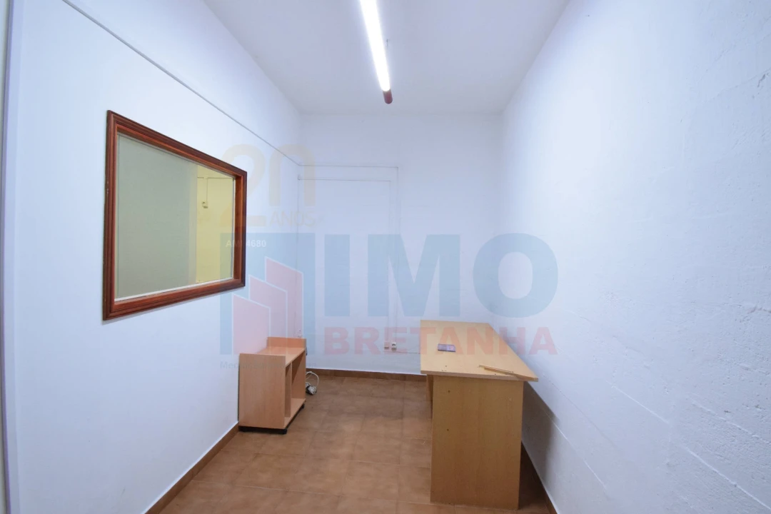 Loja para Venda em Covilhã e Canhoso Foto 9