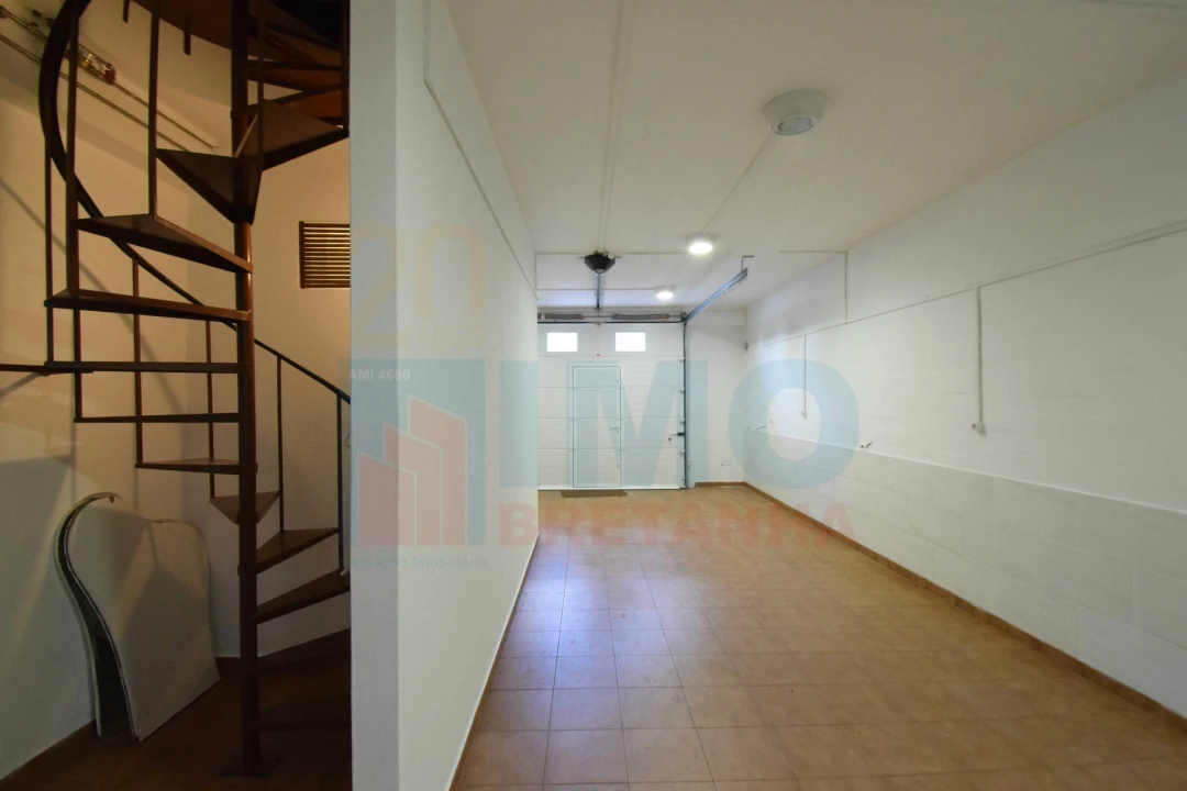 Loja para Venda em Covilhã e Canhoso Foto 11