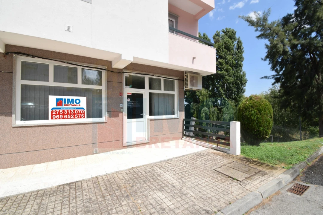 Loja para Venda em Covilhã e Canhoso Foto 2