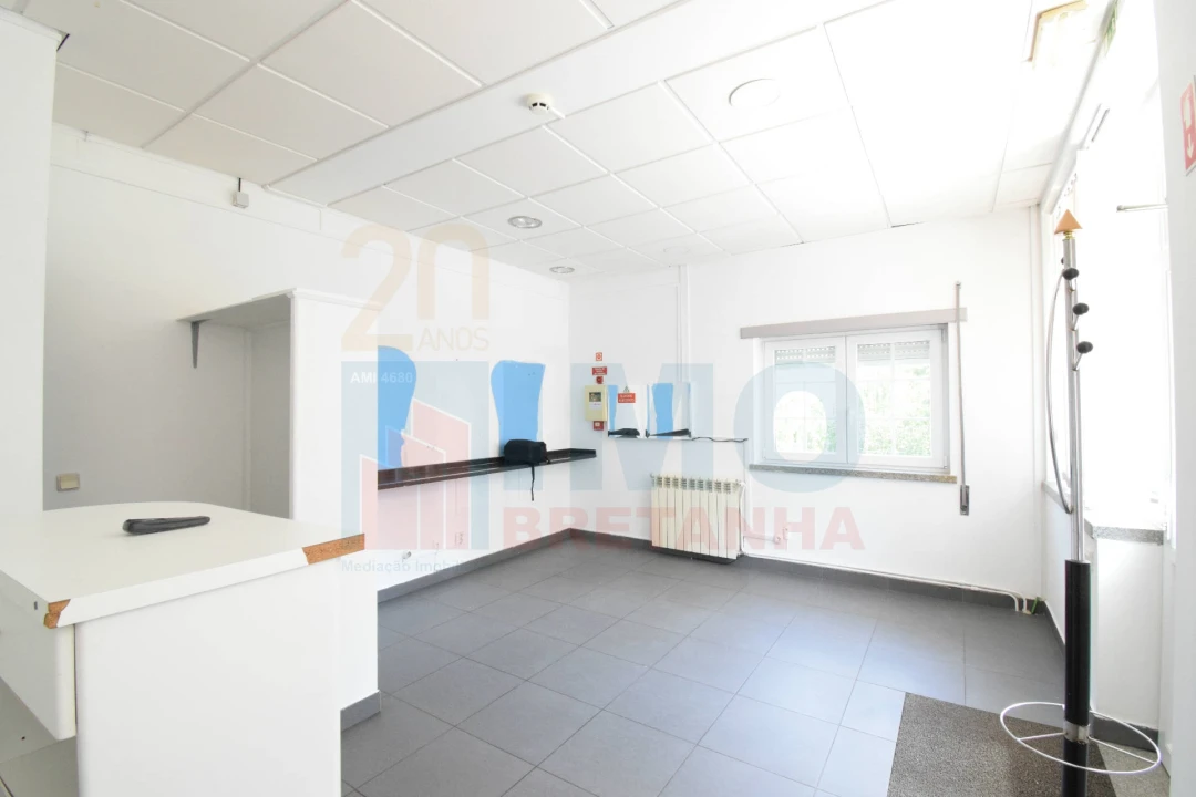 Loja para Venda em Covilhã e Canhoso Foto 3