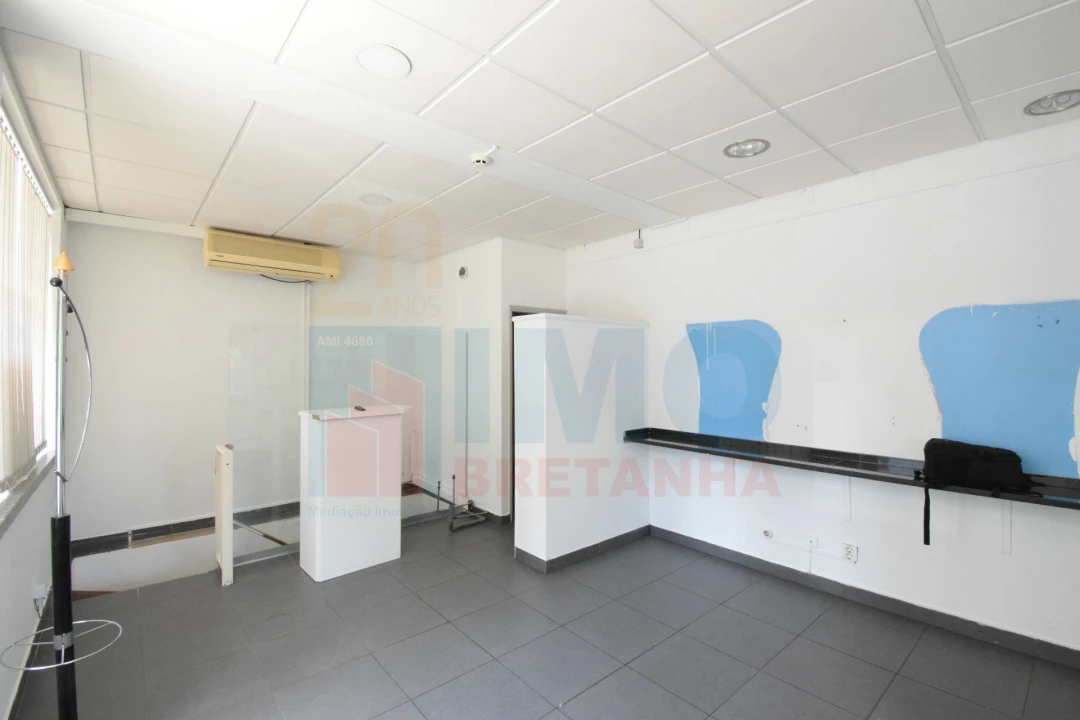 Loja para Venda em Covilhã e Canhoso Foto 20