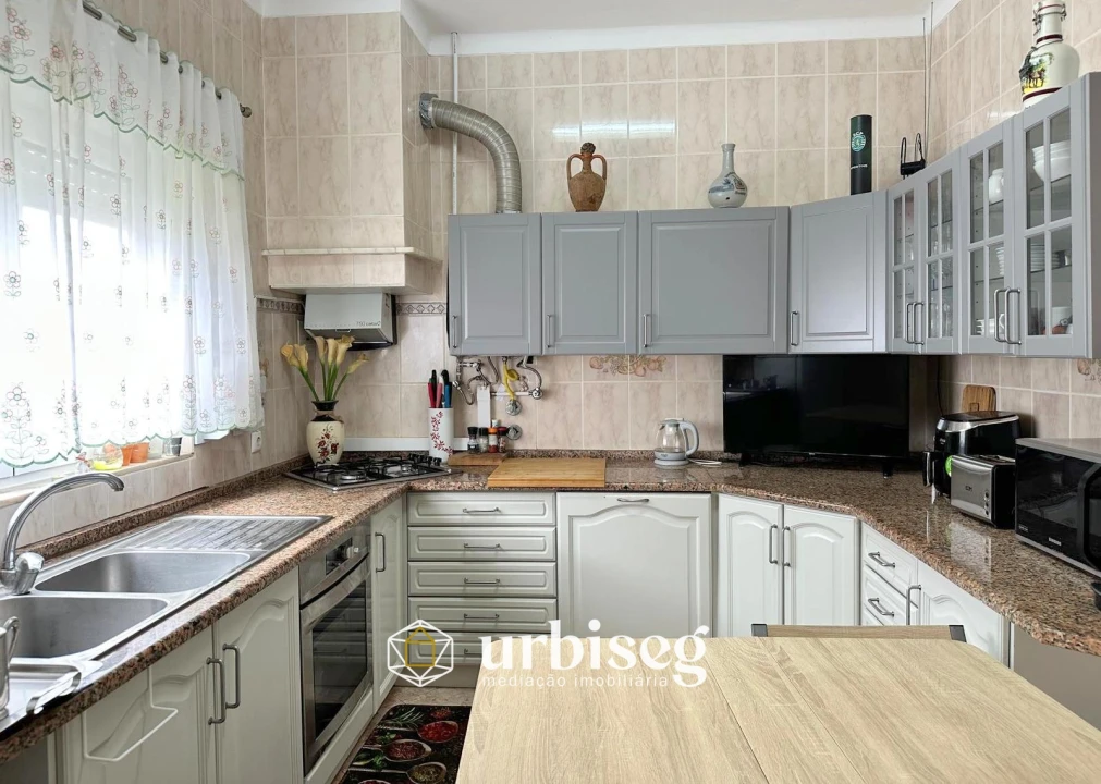 Moradia T5 para Venda em São Pedro Foto 11