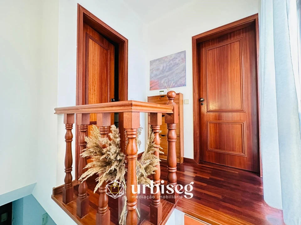 Apartamento T1 para Venda em Buarcos Foto 17