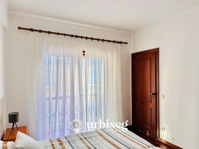 Apartamento T1 para Venda em Buarcos Foto 23