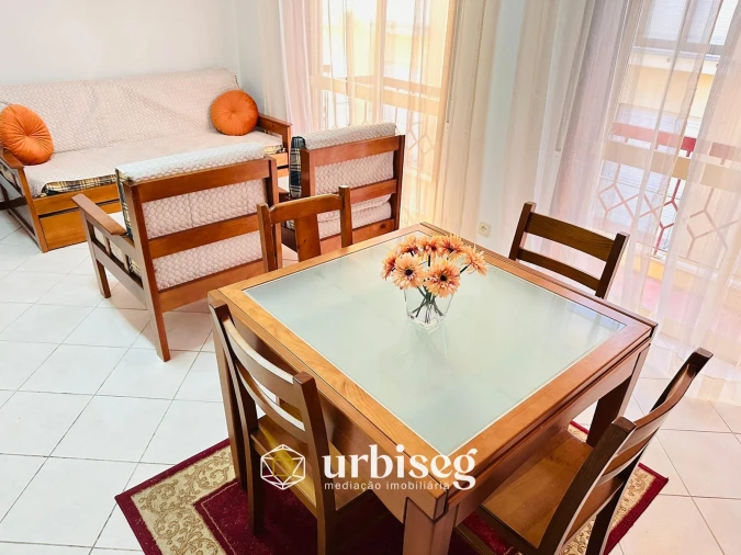 Apartamento T1 para Venda em Buarcos Foto 15