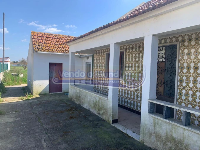 Moradia T3 para Venda em Salvaterra de Magos e Foros de Salvaterra Foto 1