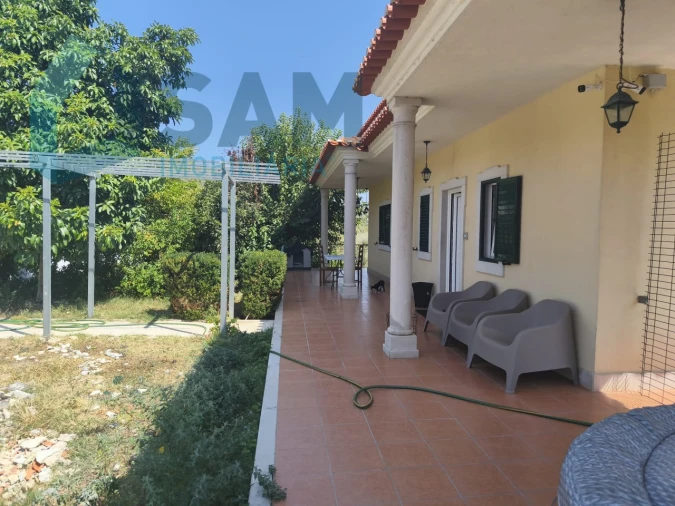 Moradia T4 para Venda em Alverca do Ribatejo e Sobralinho Foto 23