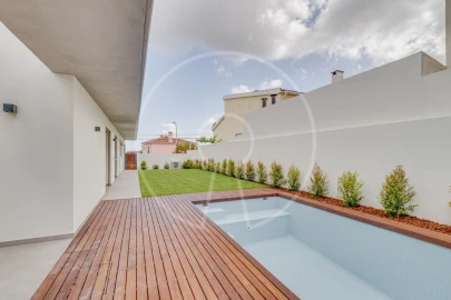 Moradia T4 para Venda em Alcabideche