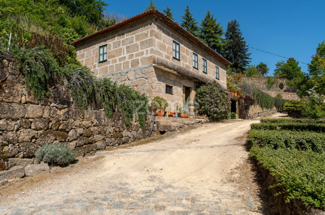 Quinta T5 para Venda em Eja Foto 3