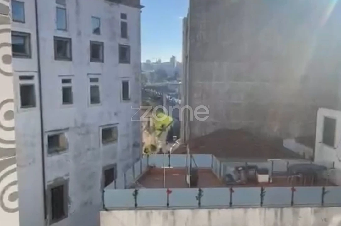 Apartamento T2 para Venda em Cedofeita, Santo Ildefonso, Sé, Miragaia, São Nicolau e Vitória Foto 11