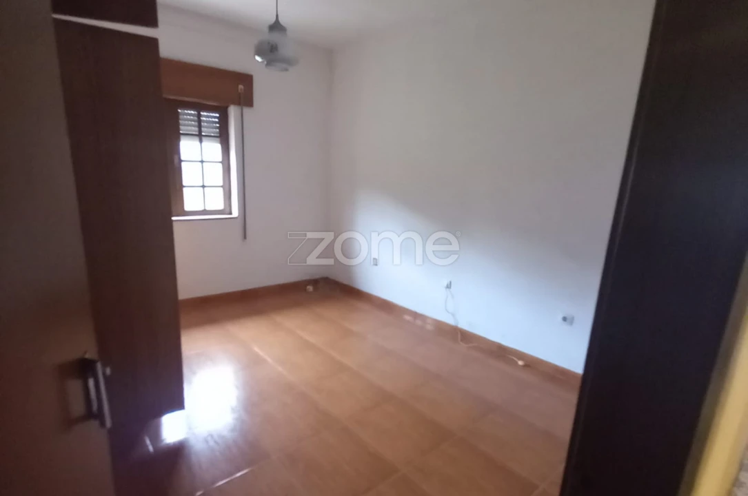 Moradia T3 para Venda em Pala Foto 24