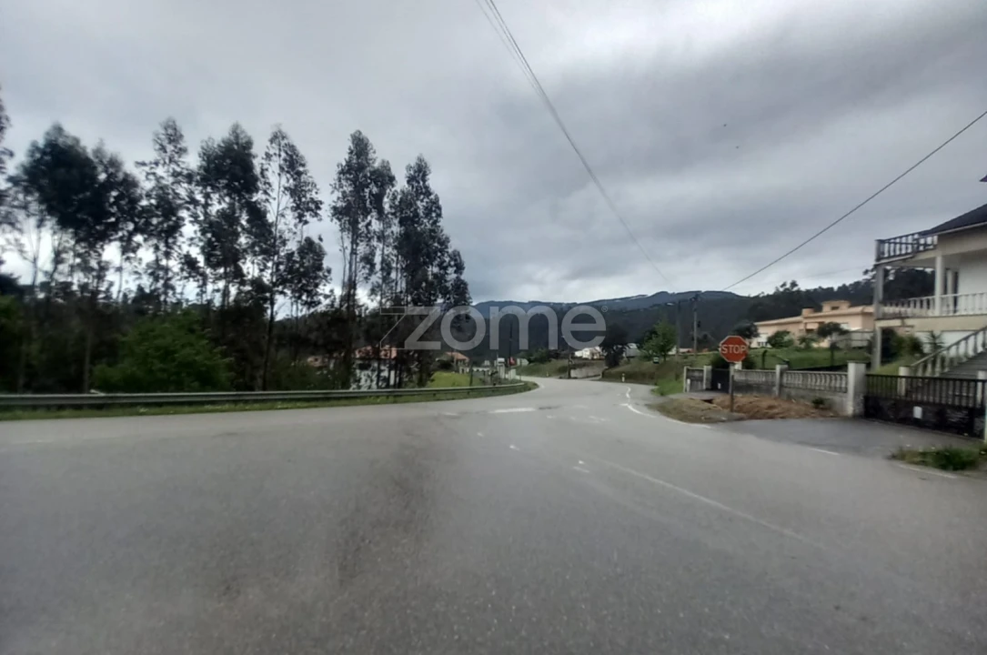 Moradia T3 para Venda em Pala Foto 40