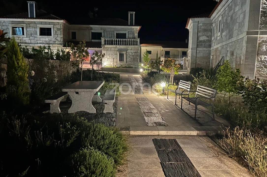 Quinta T10 para Venda em Queiriz Foto 50