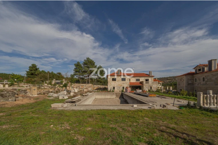 Quinta T10 para Venda em Queiriz Foto 5