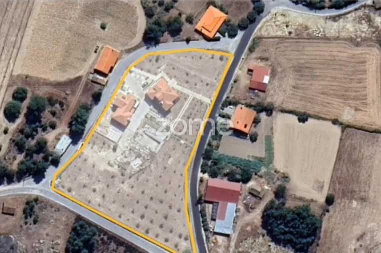 Quinta T10 para Venda em Queiriz Foto 53