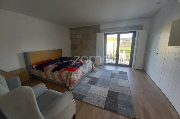 Quinta T10 para Venda em Queiriz Foto 25