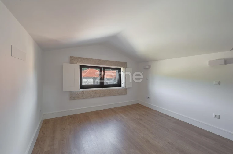 Quinta T10 para Venda em Queiriz Foto 68