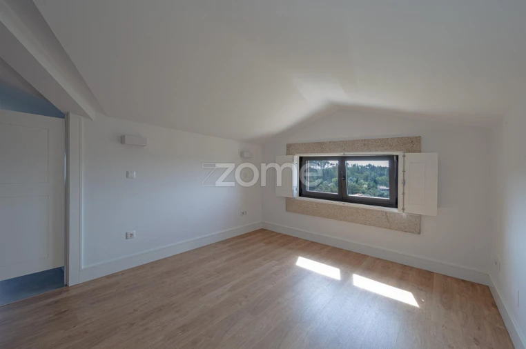 Quinta T10 para Venda em Queiriz Foto 71