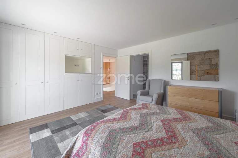 Quinta T10 para Venda em Queiriz Foto 53