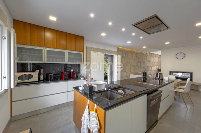 Quinta T10 para Venda em Queiriz Foto 28