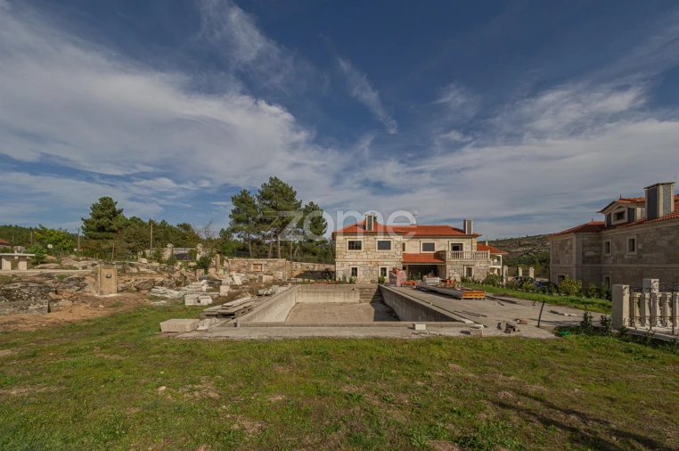 Quinta T10 para Venda em Queiriz Foto 18